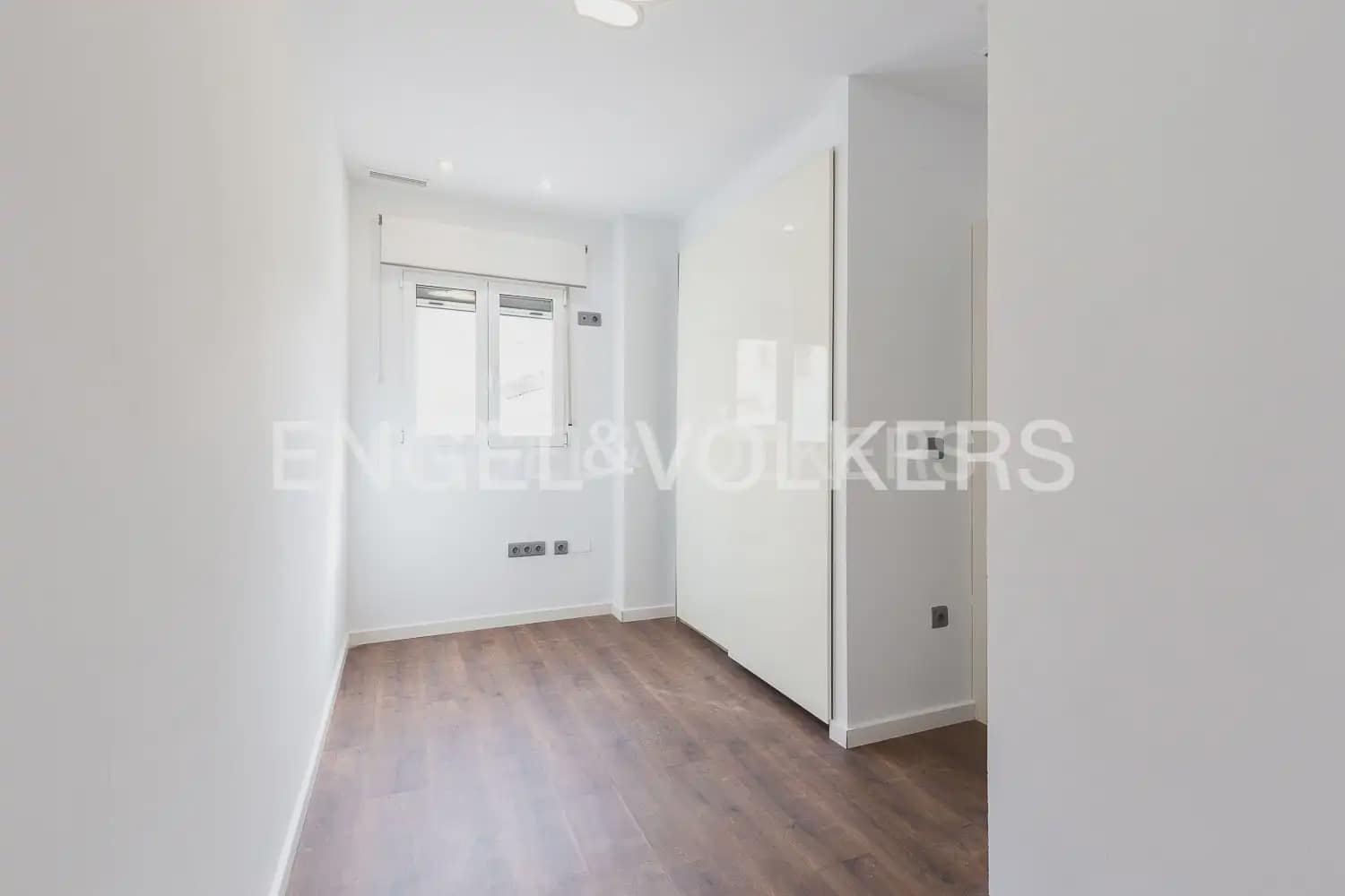 3 slaapkamer Flat te koop in Valencia stad - € 495.000 (Ref: 10160217)