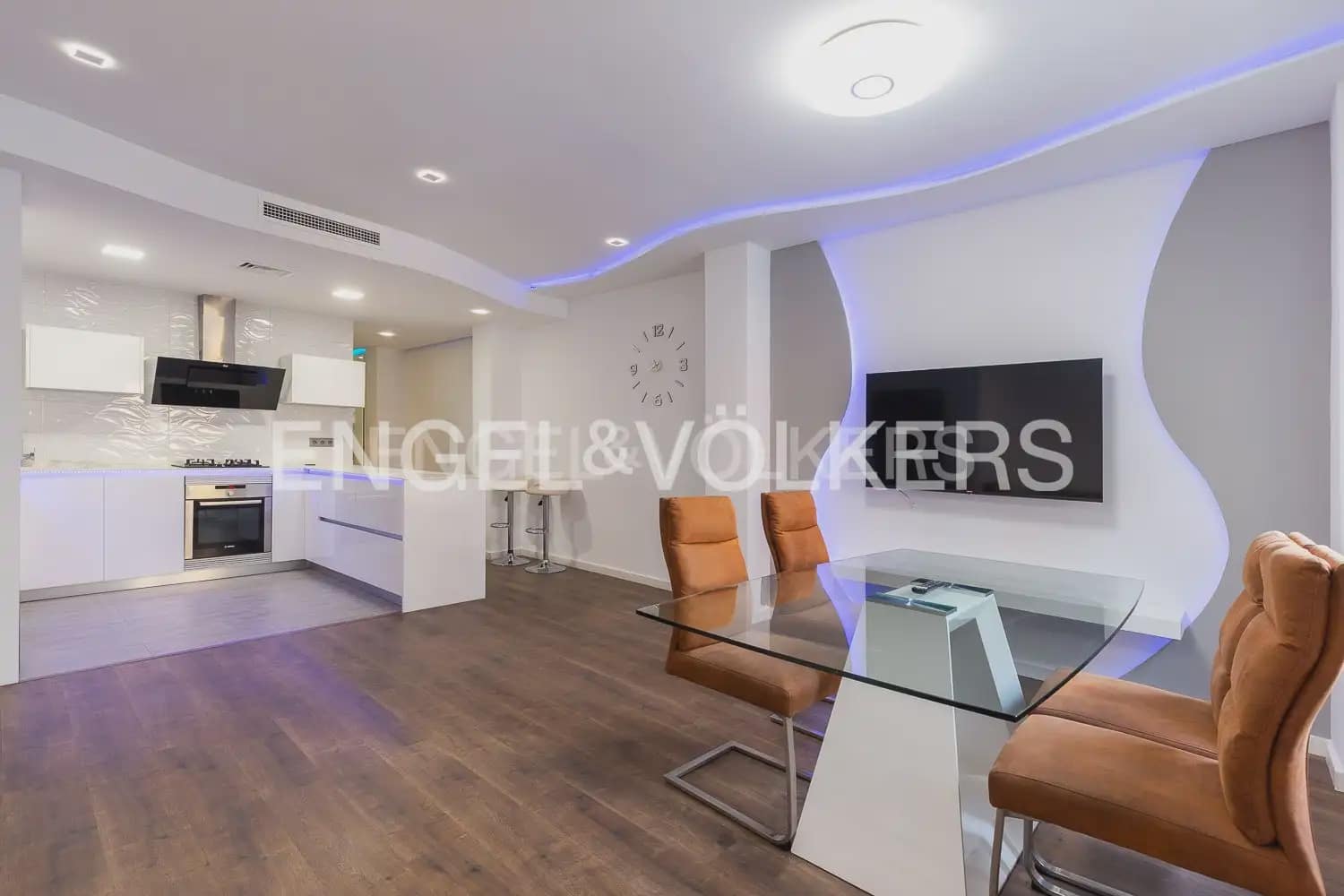 3 slaapkamer Flat te koop in Valencia stad - € 495.000 (Ref: 10160217)