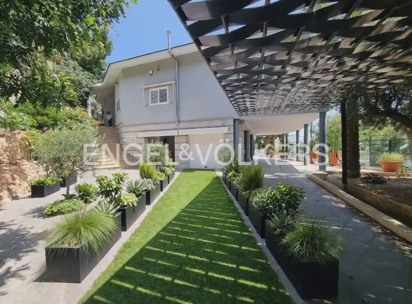 6 Zimmer Villa zu vermieten in Sagunto / Sagunt mit Pool Garage - 7.000 € (Ref: 10160222)