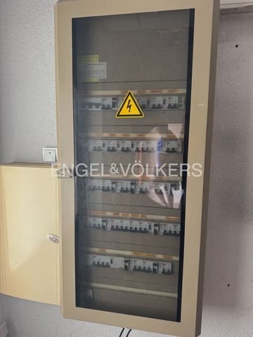 6 sovrum Kommersiell till salu i Centro ciudad, Javea / Xàbia - 470 000 € (Ref: 10160452)