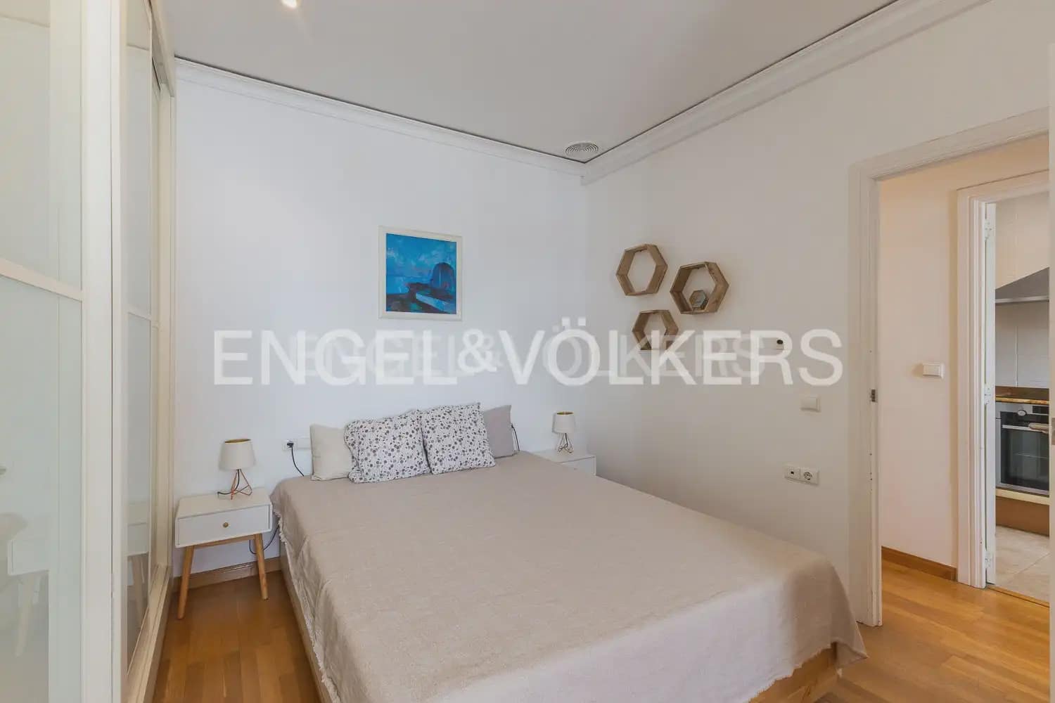 2 sypialnia Mieszkanie do wynajęcia w Miasto Walencja - 1 500 € (Ref: 10163301)