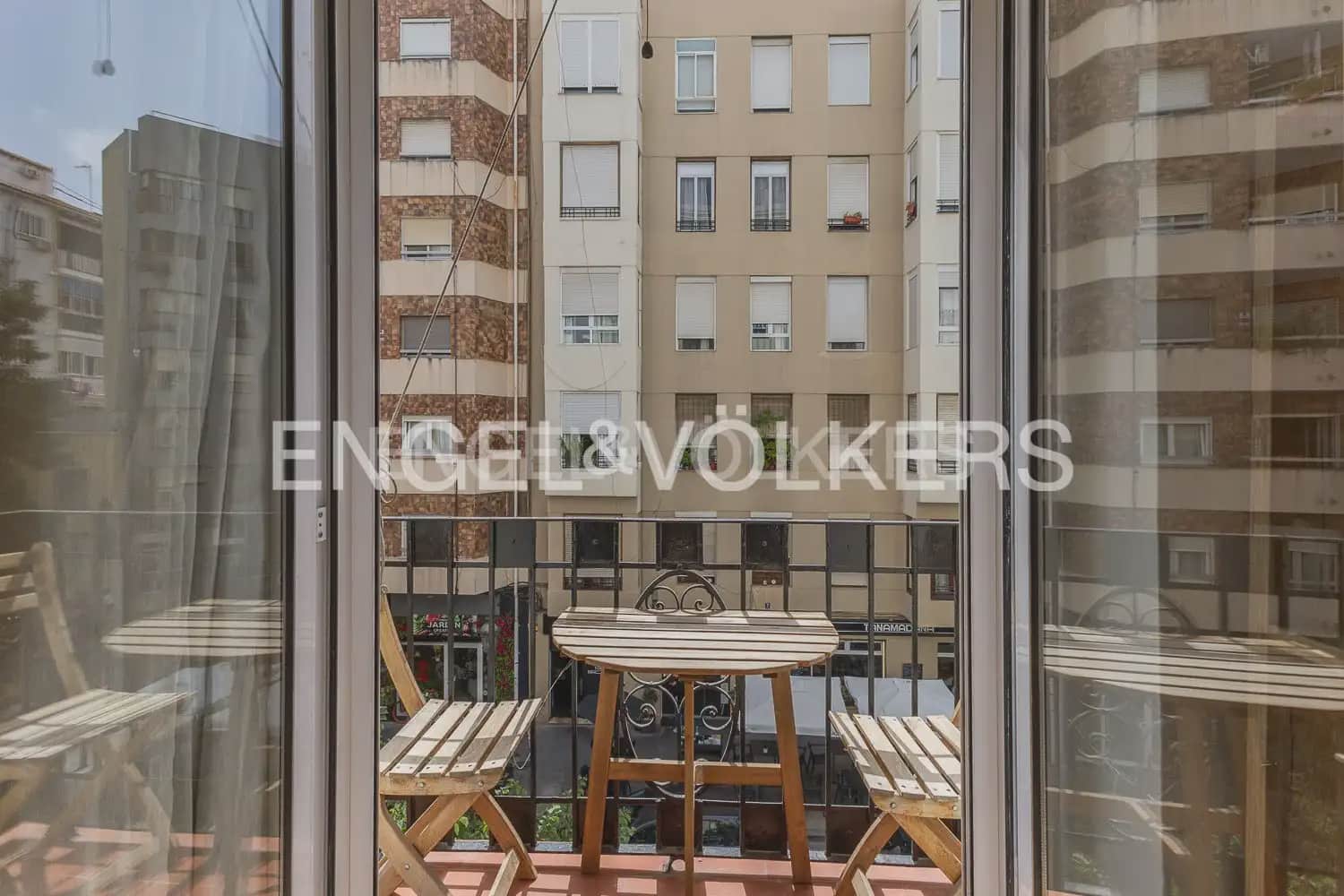 2 sypialnia Mieszkanie do wynajęcia w Miasto Walencja - 1 500 € (Ref: 10163301)
