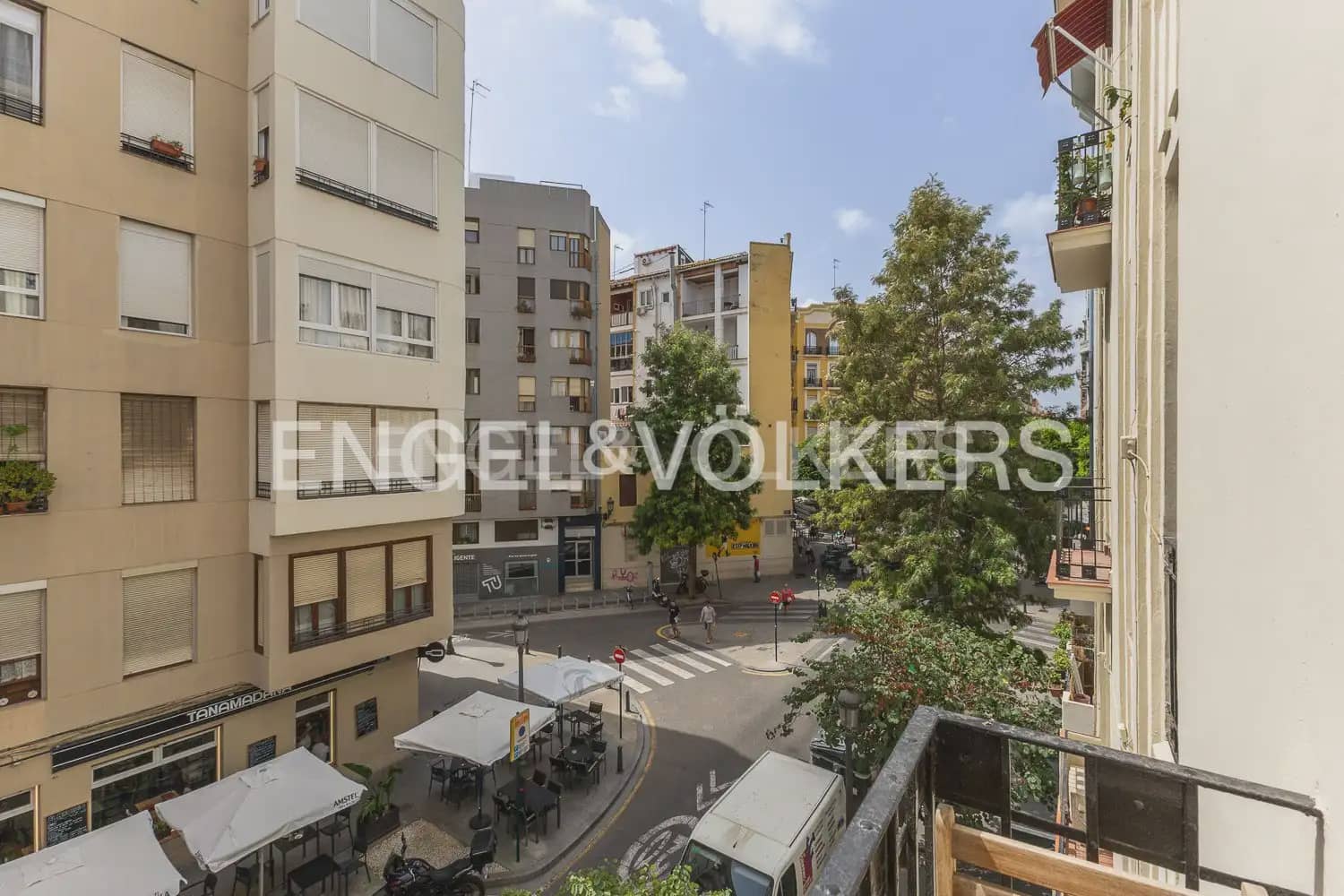 2 sypialnia Mieszkanie do wynajęcia w Miasto Walencja - 1 500 € (Ref: 10163301)