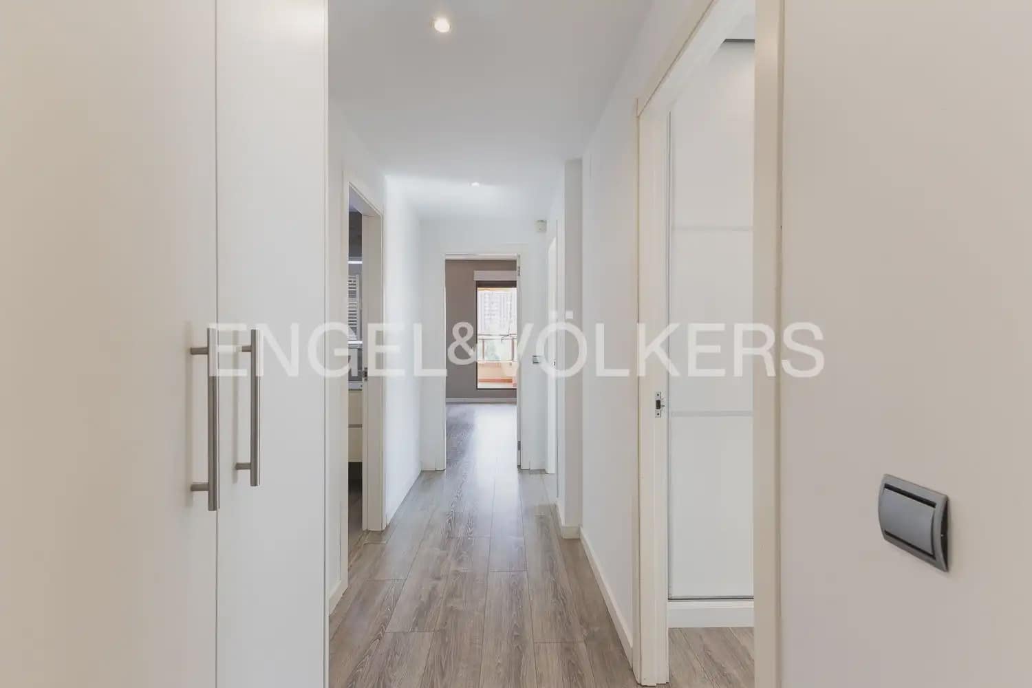 4 Zimmer Penthouse zu vermieten in Valencia Stadt mit Pool Garage - 3.500 € (Ref: 10163304)