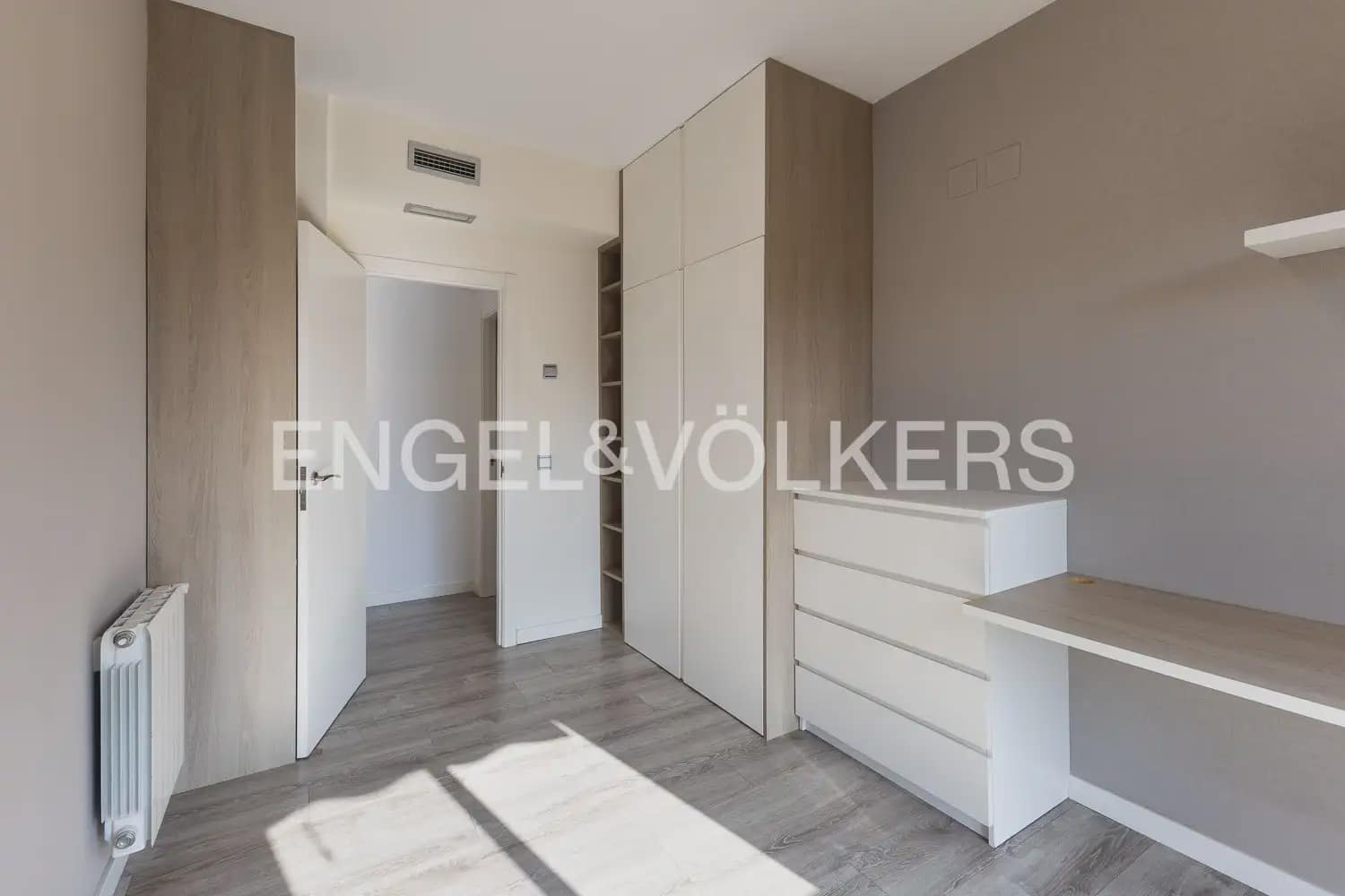 4 Zimmer Penthouse zu vermieten in Valencia Stadt mit Pool Garage - 3.500 € (Ref: 10163304)