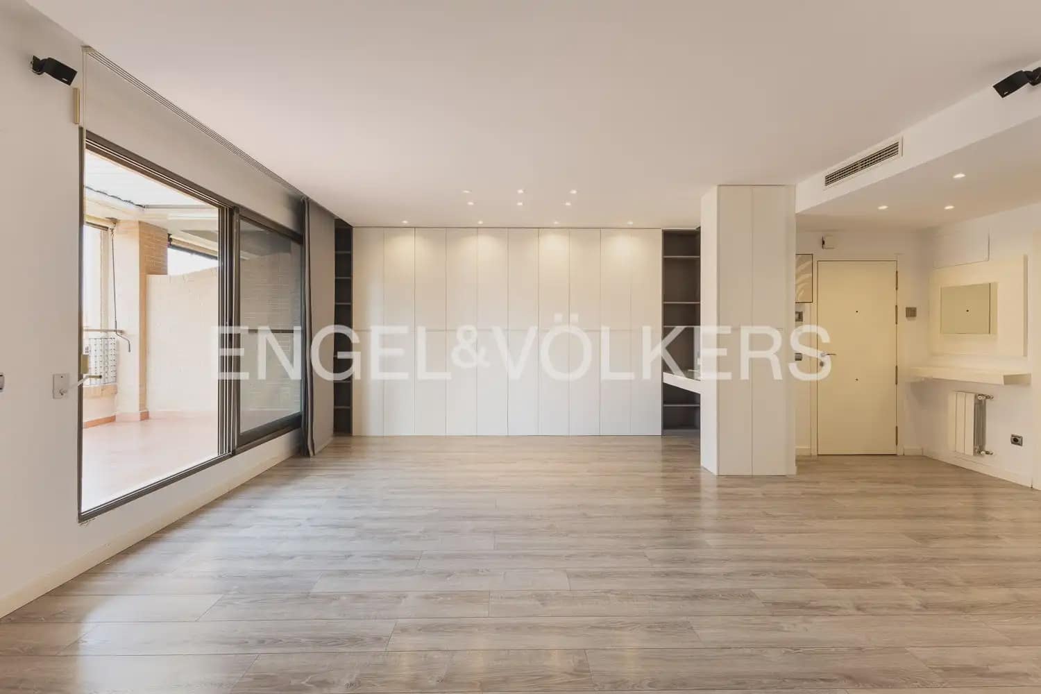 4 Zimmer Penthouse zu vermieten in Valencia Stadt mit Pool Garage - 3.500 € (Ref: 10163304)
