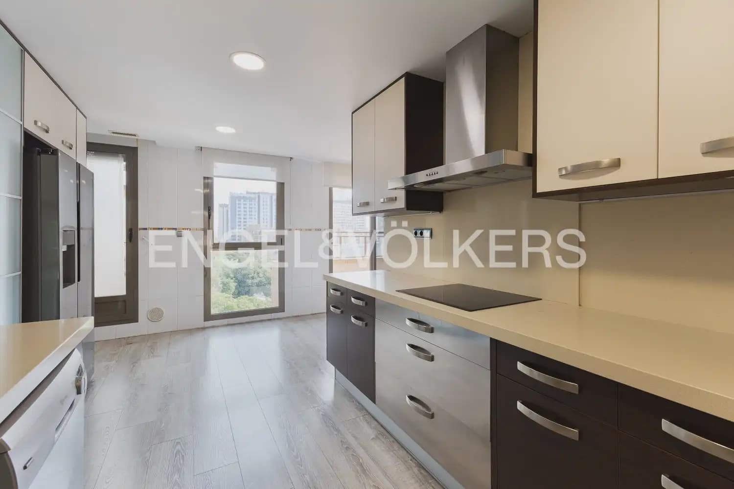 4 Zimmer Penthouse zu vermieten in Valencia Stadt mit Pool Garage - 3.500 € (Ref: 10163304)