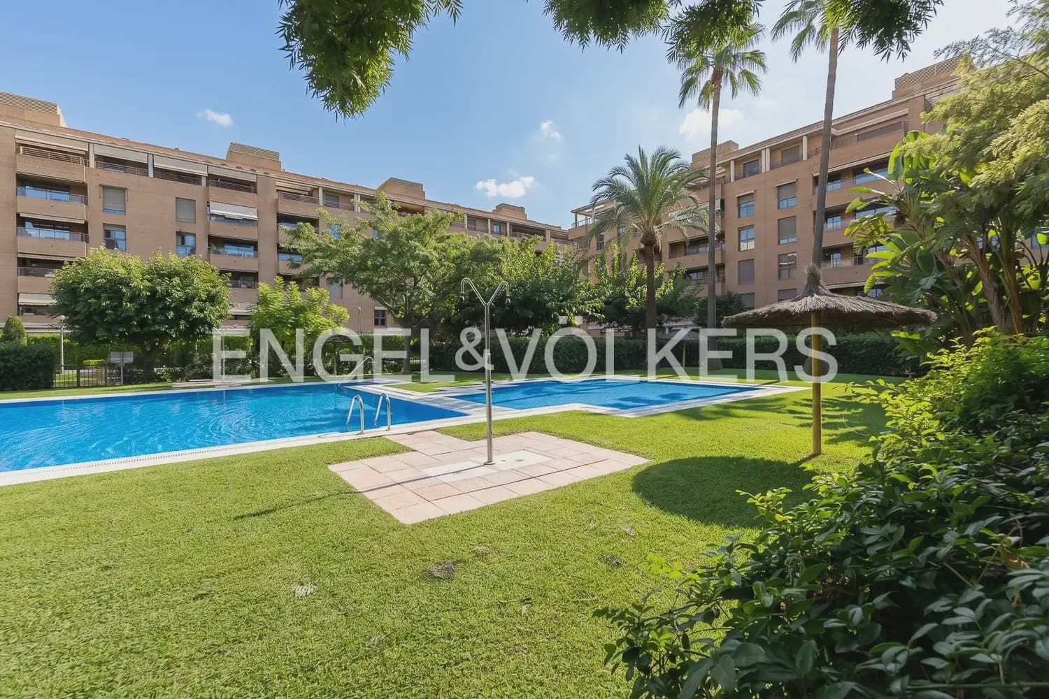 4 Zimmer Penthouse zu vermieten in Valencia Stadt mit Pool Garage - 3.500 € (Ref: 10163304)