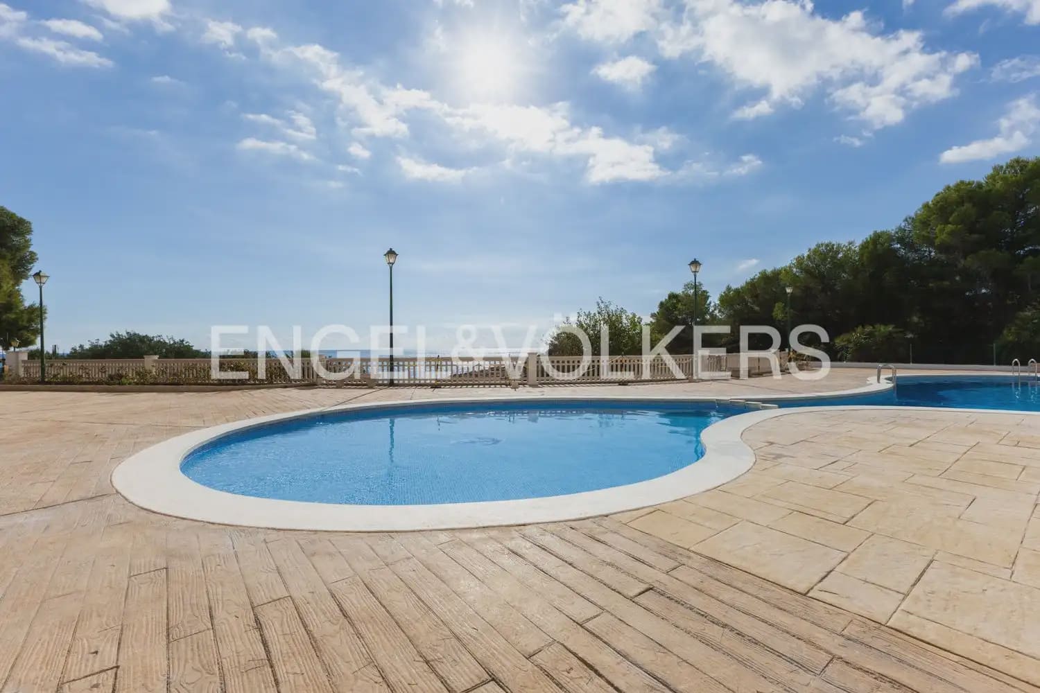 2 bedroom Penthouse for sale in Peniscola with pool garage - € 225,000 (Ref: 10163305)