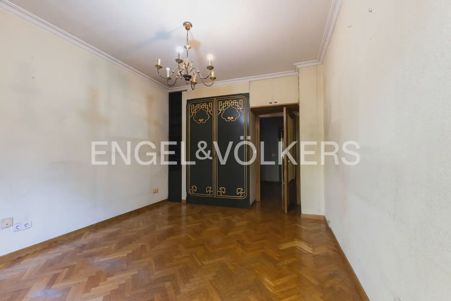 Piso de 4 habitaciones en València ciudad en venta - 1.100.000 € (Ref: 10163591)