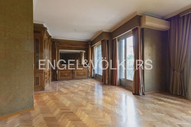 Piso de 4 habitaciones en La Gran Via, València ciudad en venta - 1.100.000 € (Ref: 10163591)