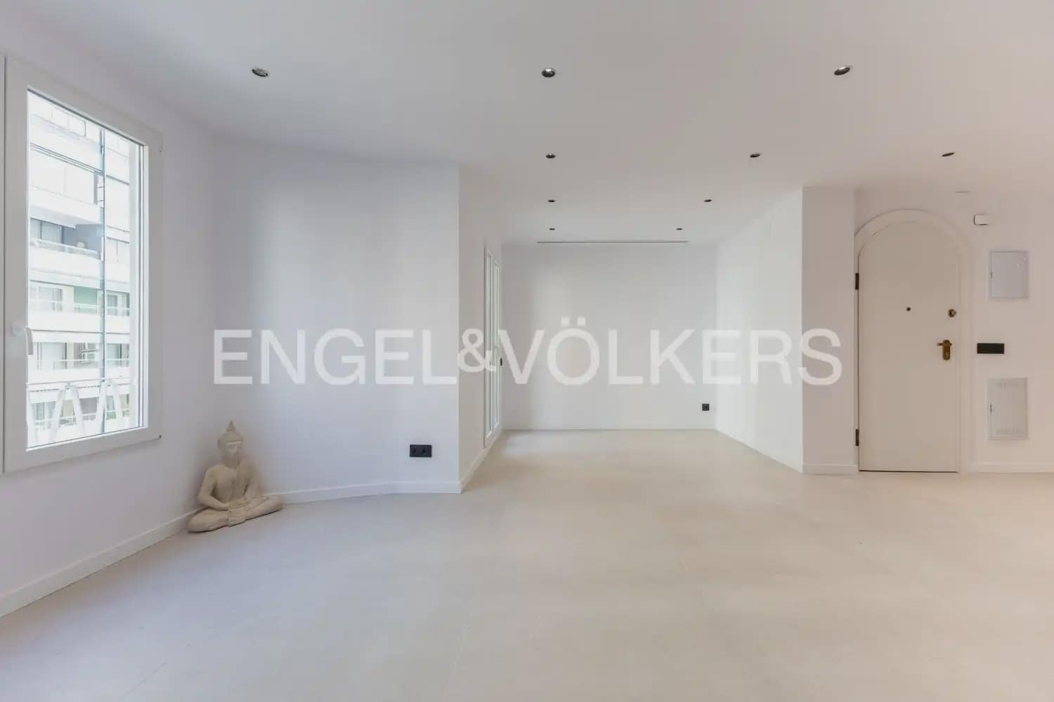 3 soveværelse Lejlighed til salg i Valencia by - € 799.000 (Ref: 10163592)
