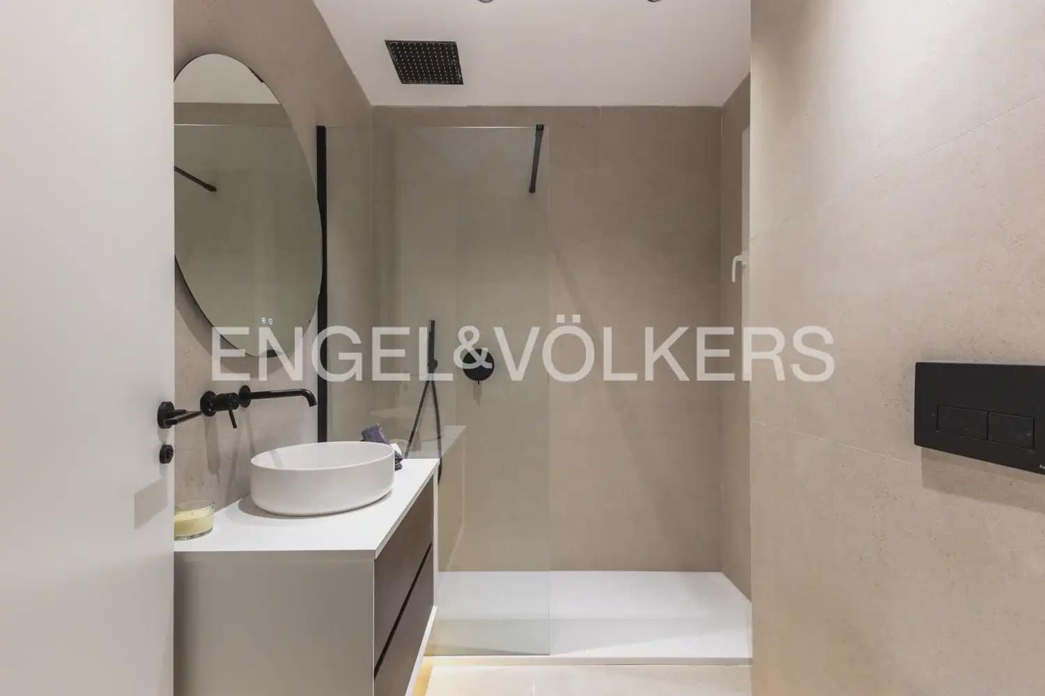 3 soveværelse Lejlighed til salg i Valencia by - € 799.000 (Ref: 10163592)
