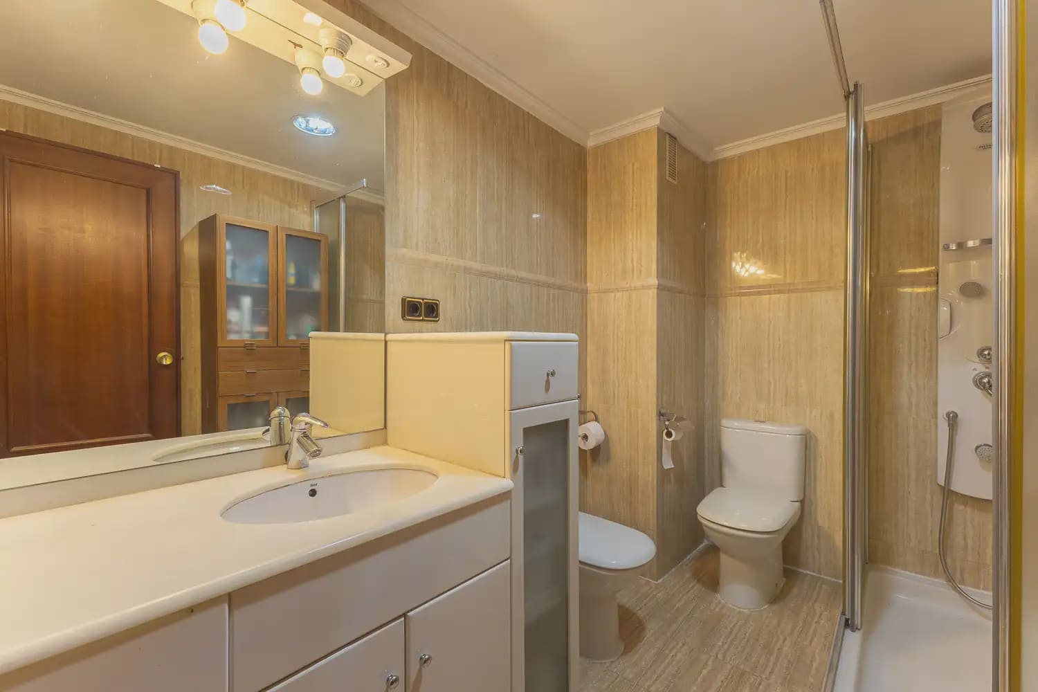 4 bedroom Flat for sale in Valencia city - € 376,000 (Ref: 10163593)