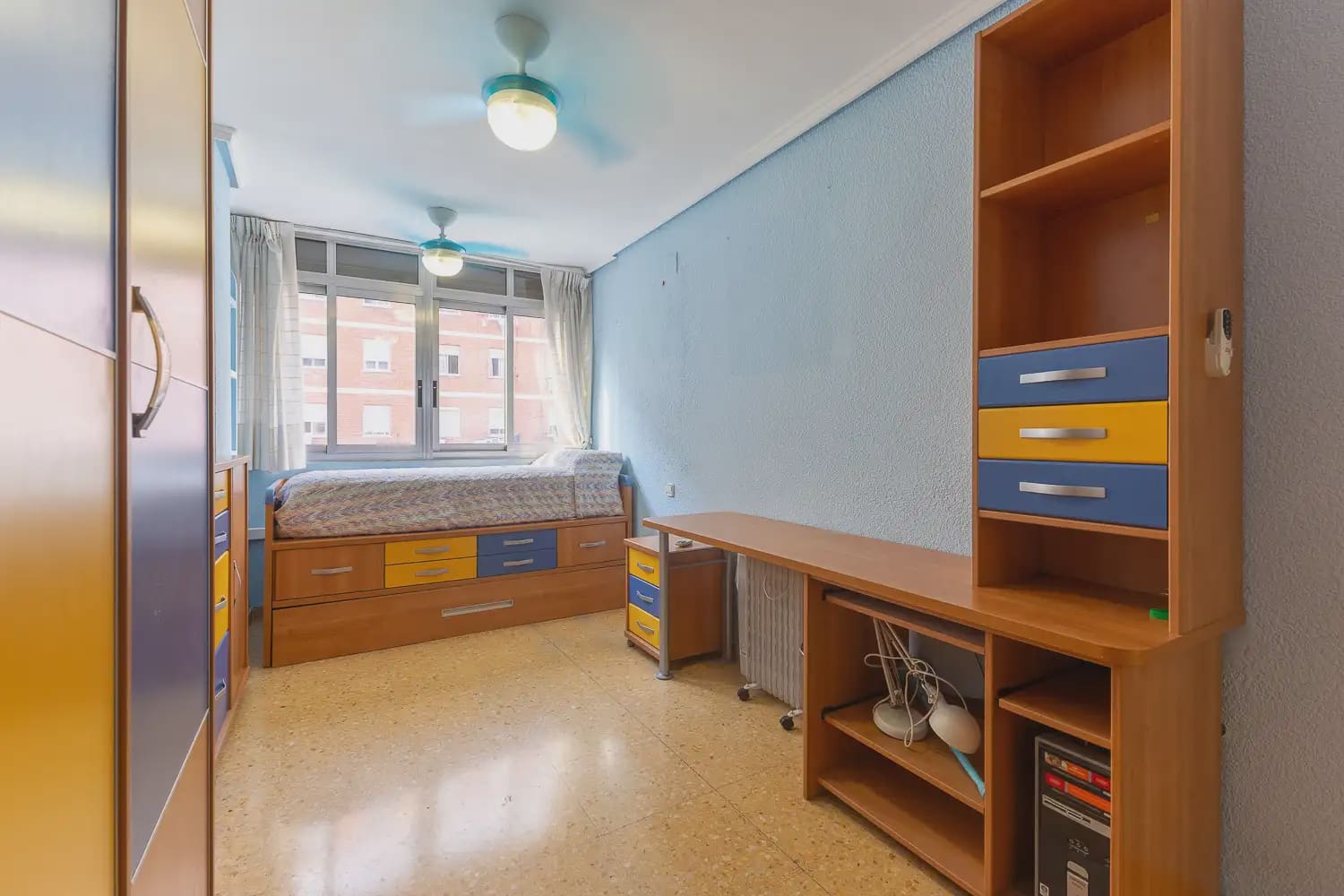 4 bedroom Flat for sale in Valencia city - € 376,000 (Ref: 10163593)