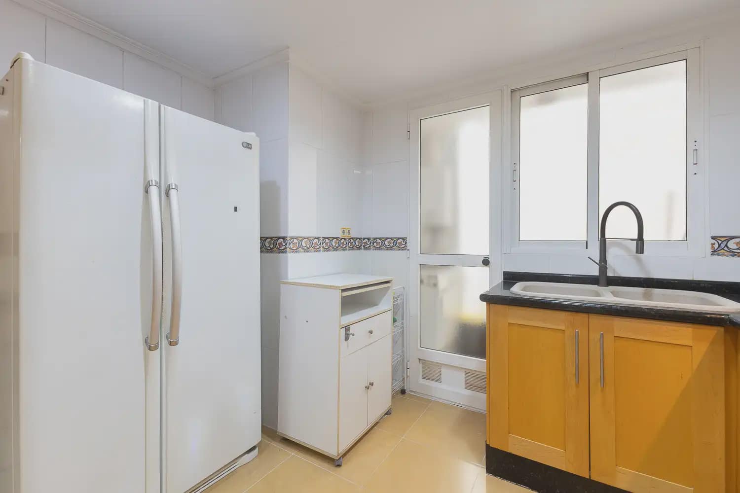 4 bedroom Flat for sale in Valencia city - € 376,000 (Ref: 10163593)