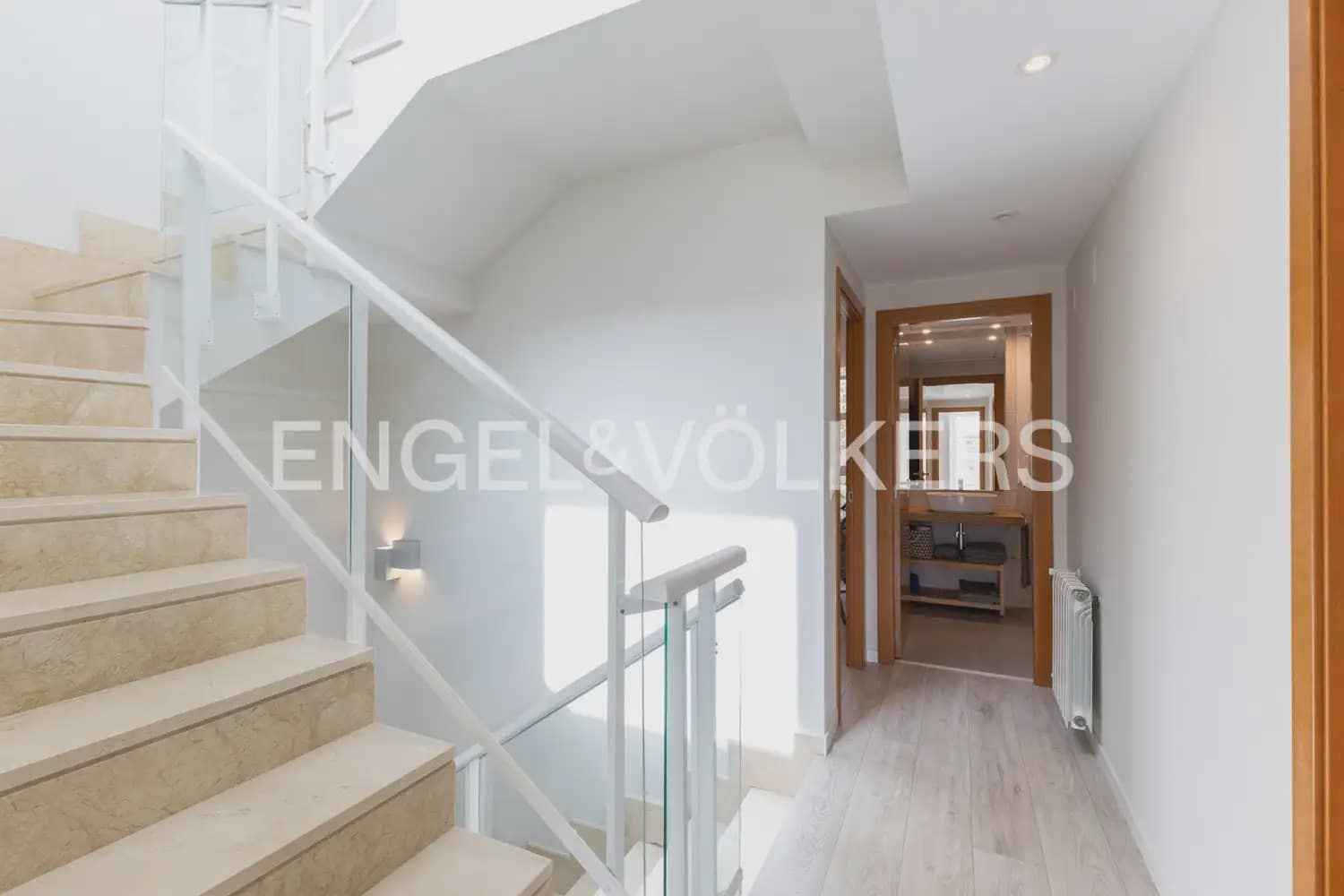 4 sypialnia Dom szeregowy na sprzedaż w Cullera z basenem garażem - 520 000 € (Ref: 10163594)