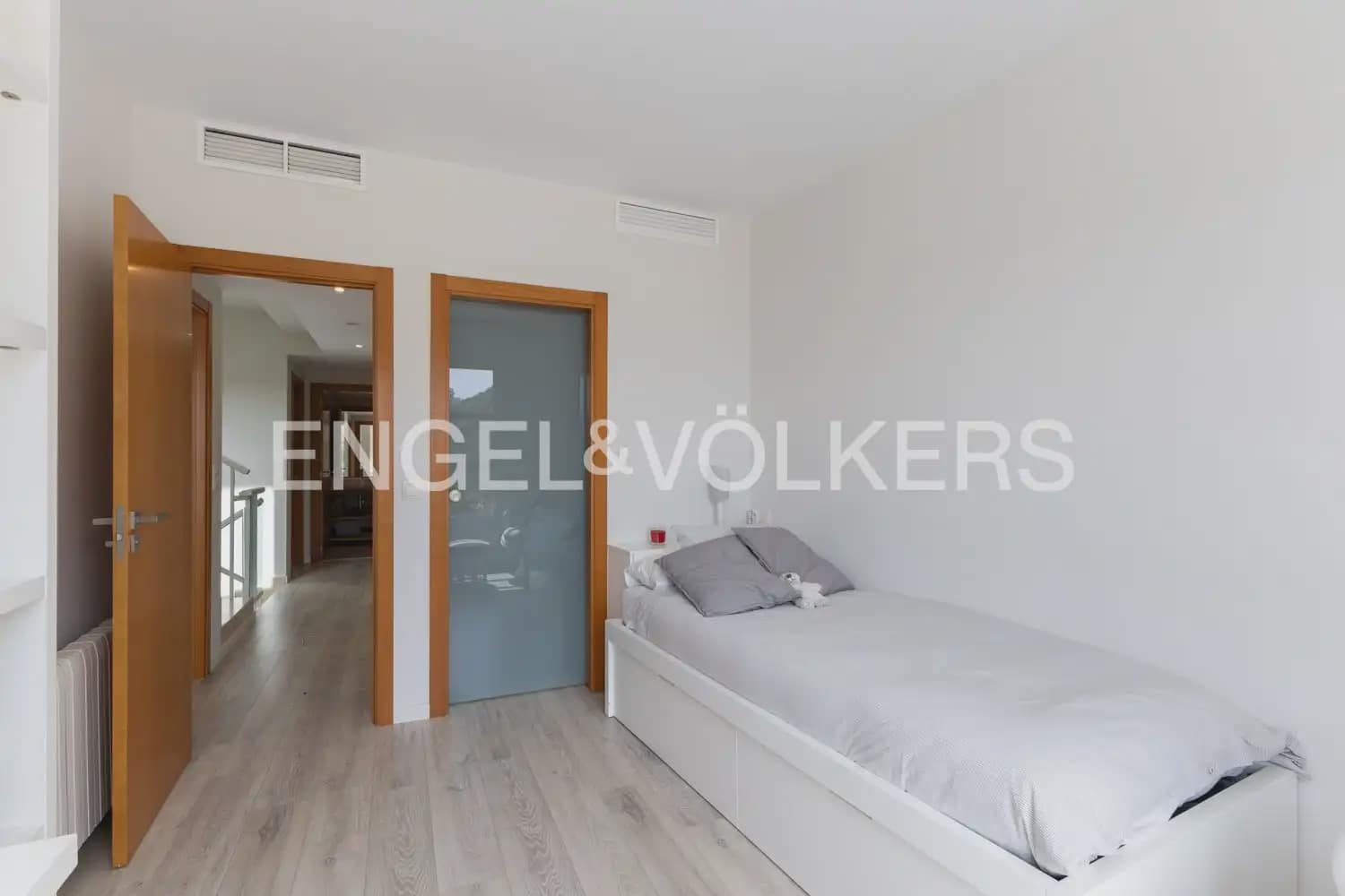 4 sypialnia Dom szeregowy na sprzedaż w Cullera z basenem garażem - 520 000 € (Ref: 10163594)