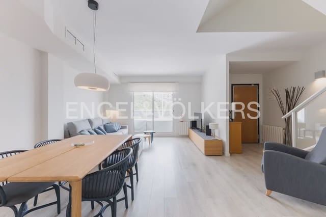 4 sypialnia Dom szeregowy na sprzedaż w Racó, Cullera z basenem garażem - 520 000 € (Ref: 10163594)