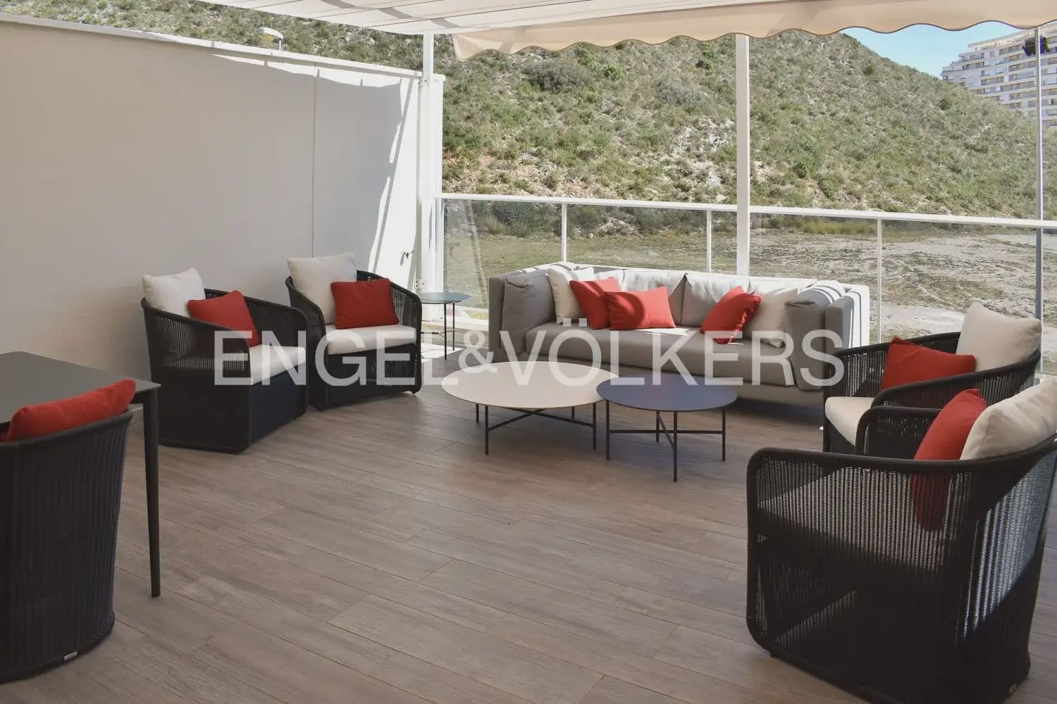 4 sypialnia Dom szeregowy na sprzedaż w Cullera z basenem garażem - 520 000 € (Ref: 10163594)