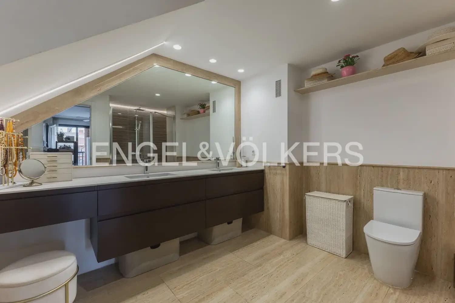3 Zimmer Penthouse zu verkaufen in Valencia Stadt mit Garage - 1.700.000 € (Ref: 10163595)
