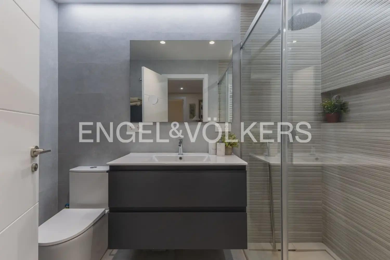 3 Zimmer Penthouse zu verkaufen in Valencia Stadt mit Garage - 1.700.000 € (Ref: 10163595)