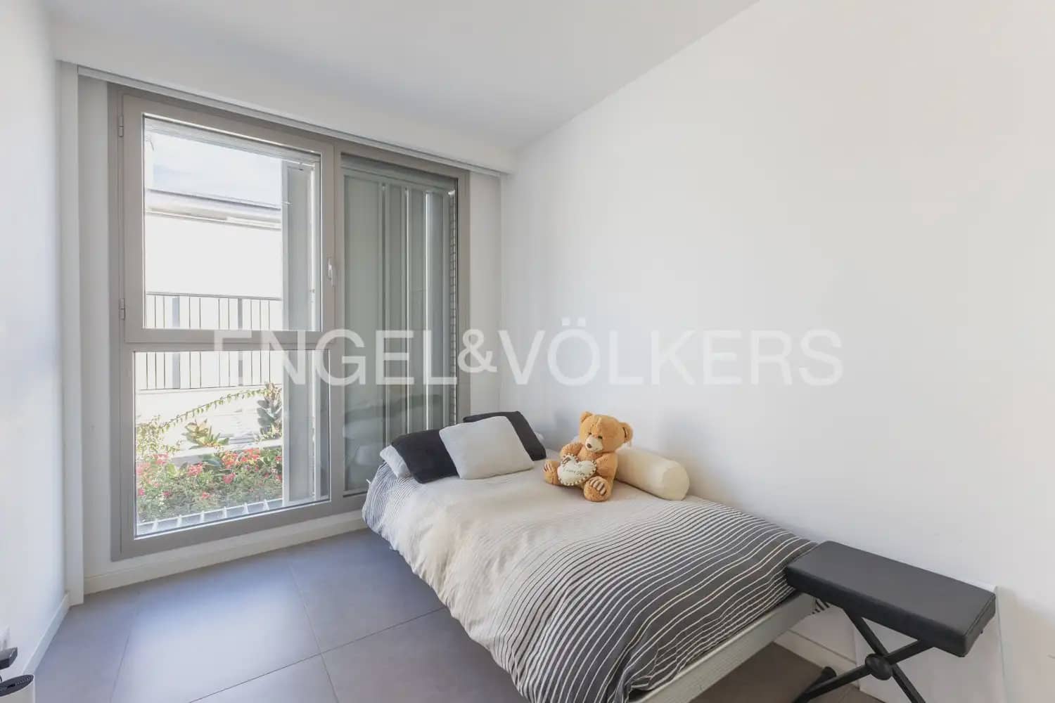 3 chambre Villa/Maison Mitoyenne à vendre à Valence ville avec garage - 975 000 € (Ref: 10163596)
