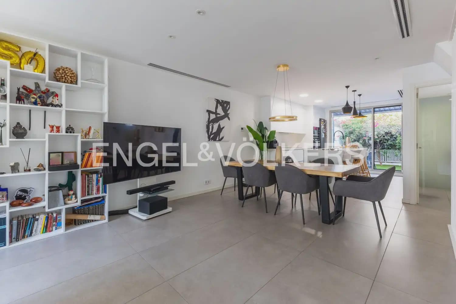 3 chambre Villa/Maison Mitoyenne à vendre à Valence ville avec garage - 975 000 € (Ref: 10163596)
