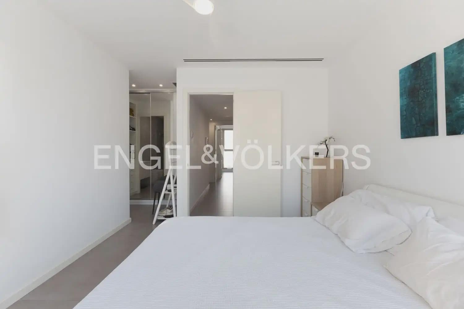 3 chambre Villa/Maison Mitoyenne à vendre à Valence ville avec garage - 975 000 € (Ref: 10163596)