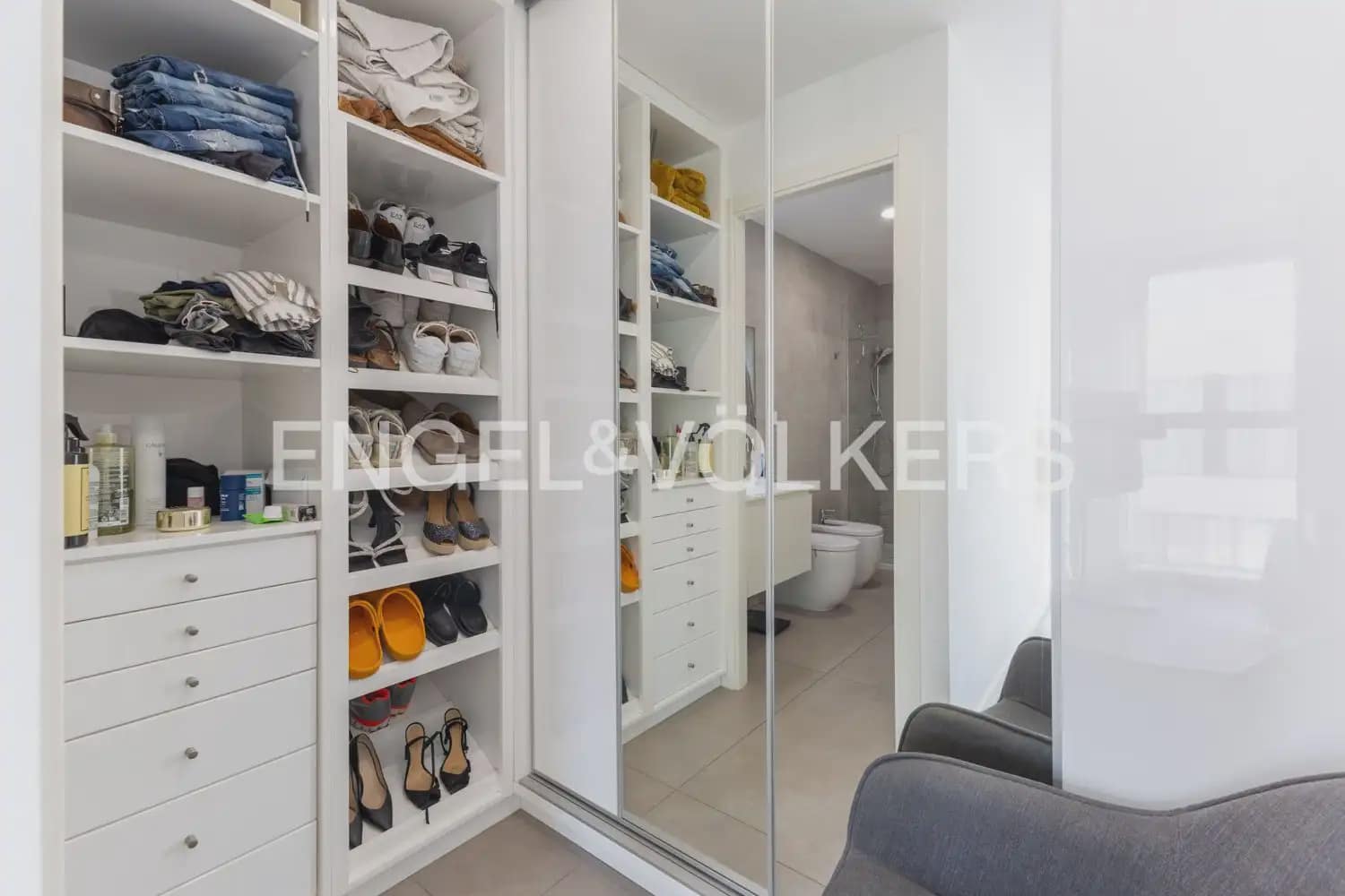 3 chambre Villa/Maison Mitoyenne à vendre à Valence ville avec garage - 975 000 € (Ref: 10163596)