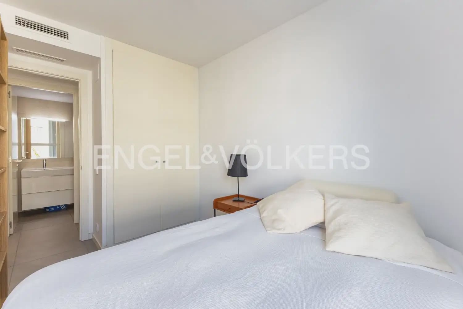 3 chambre Villa/Maison Mitoyenne à vendre à Valence ville avec garage - 975 000 € (Ref: 10163596)
