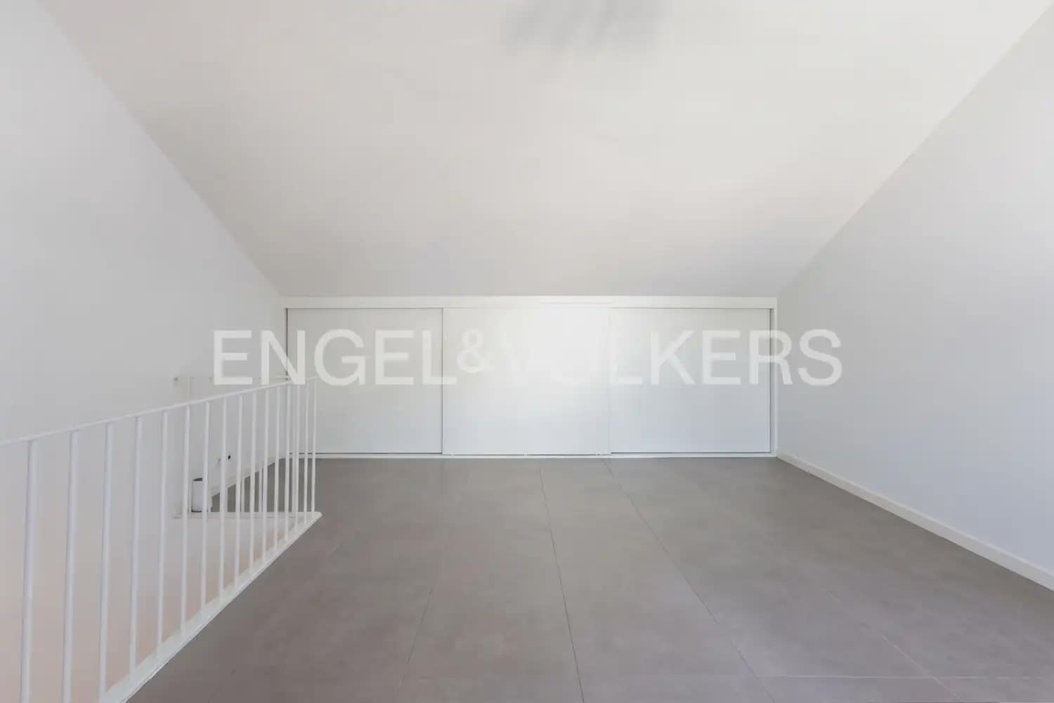 3 chambre Villa/Maison Mitoyenne à vendre à Valence ville avec garage - 975 000 € (Ref: 10163596)