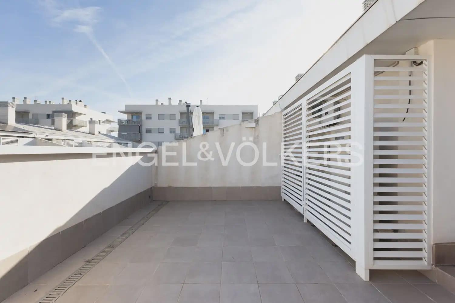 3 chambre Villa/Maison Mitoyenne à vendre à Valence ville avec garage - 975 000 € (Ref: 10163596)