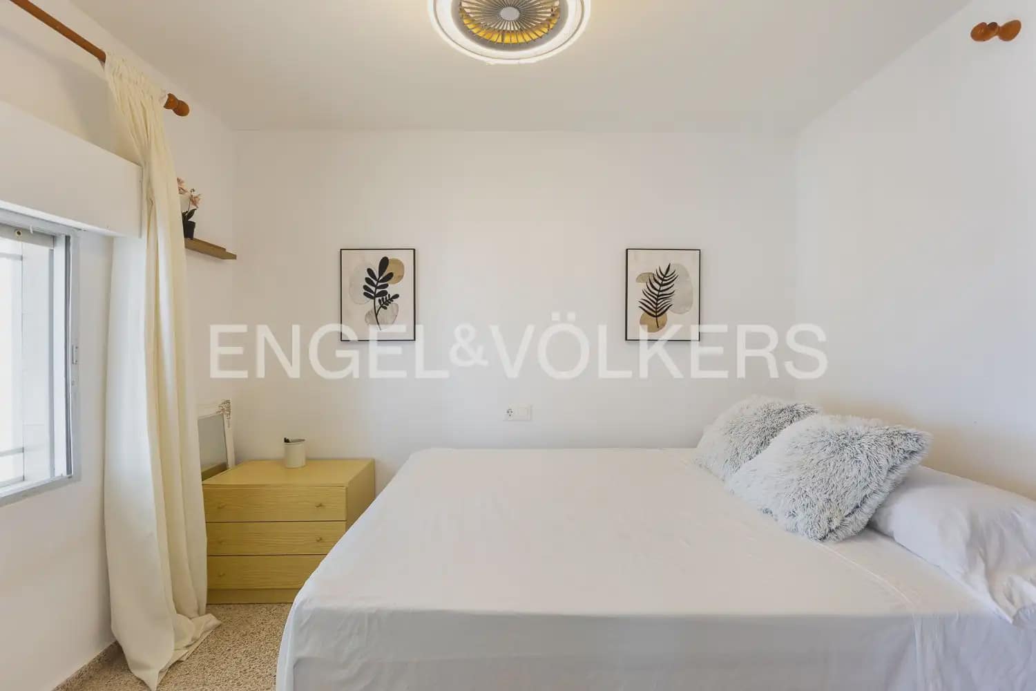 9 quarto Moradia para venda em Denia com garagem - 890 000 € (Ref: 10163597)