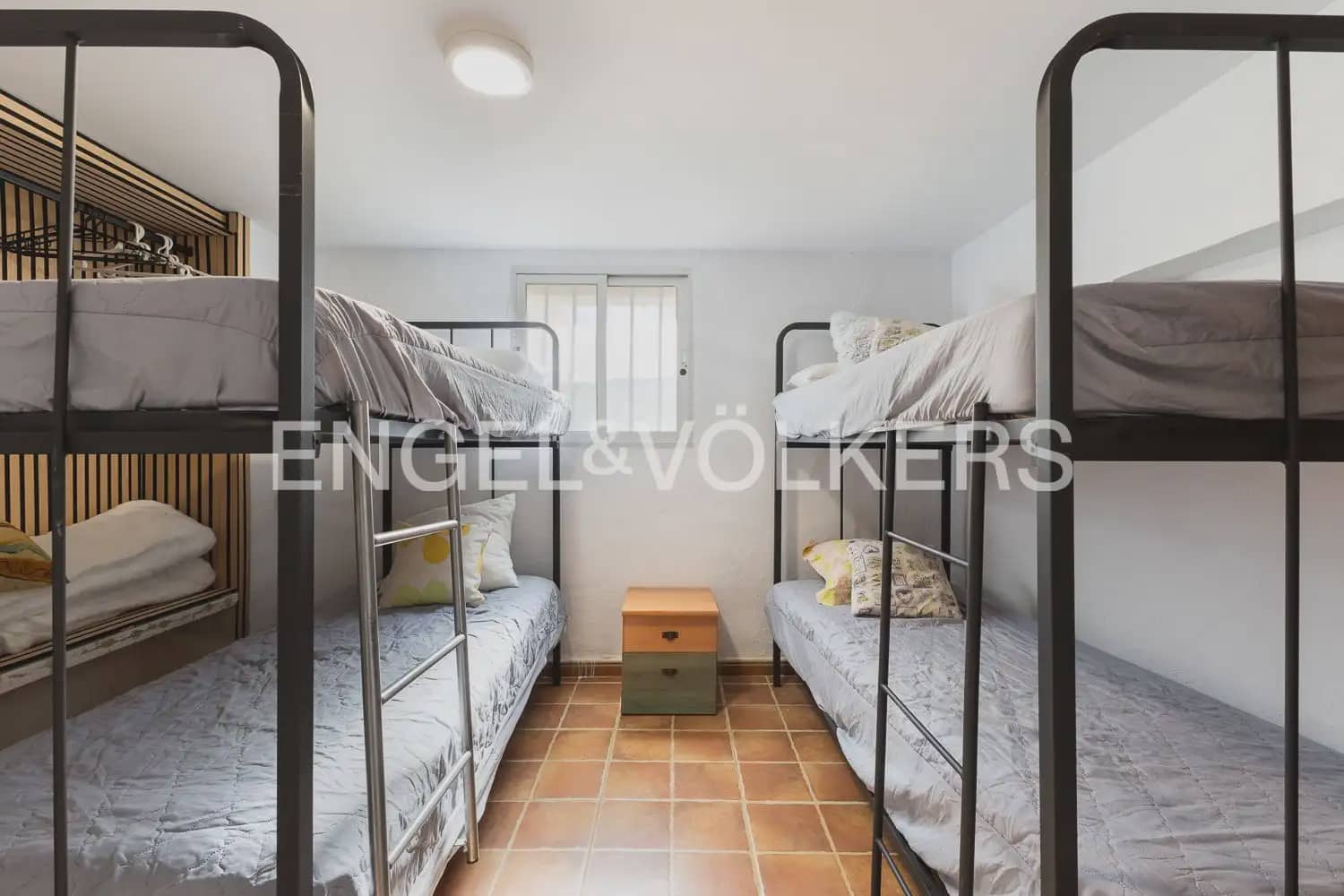 9 quarto Moradia para venda em Denia com garagem - 890 000 € (Ref: 10163597)