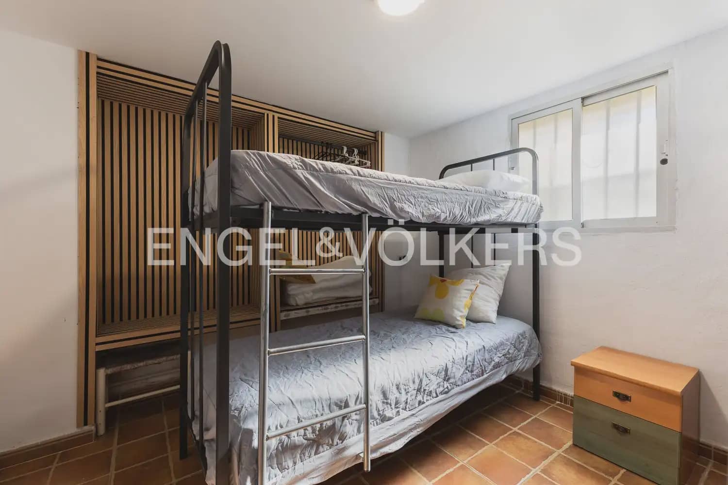 9 quarto Moradia para venda em Denia com garagem - 890 000 € (Ref: 10163597)