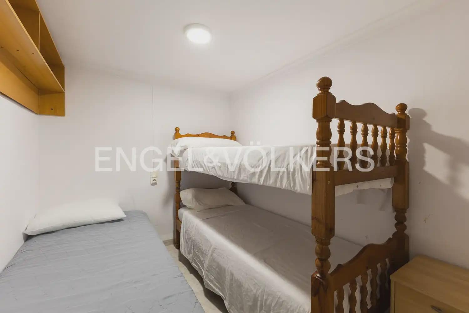 9 quarto Moradia para venda em Denia com garagem - 890 000 € (Ref: 10163597)