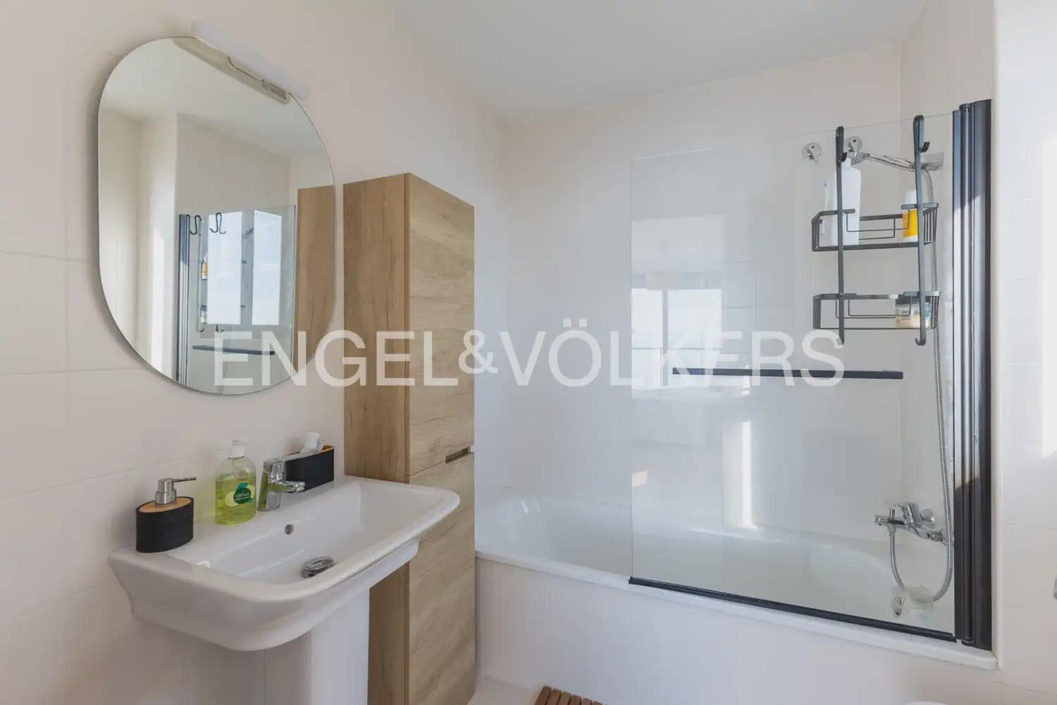 3 bedroom Flat for rent in Cullera with pool garage - € 2,400 (Ref: 10165232)