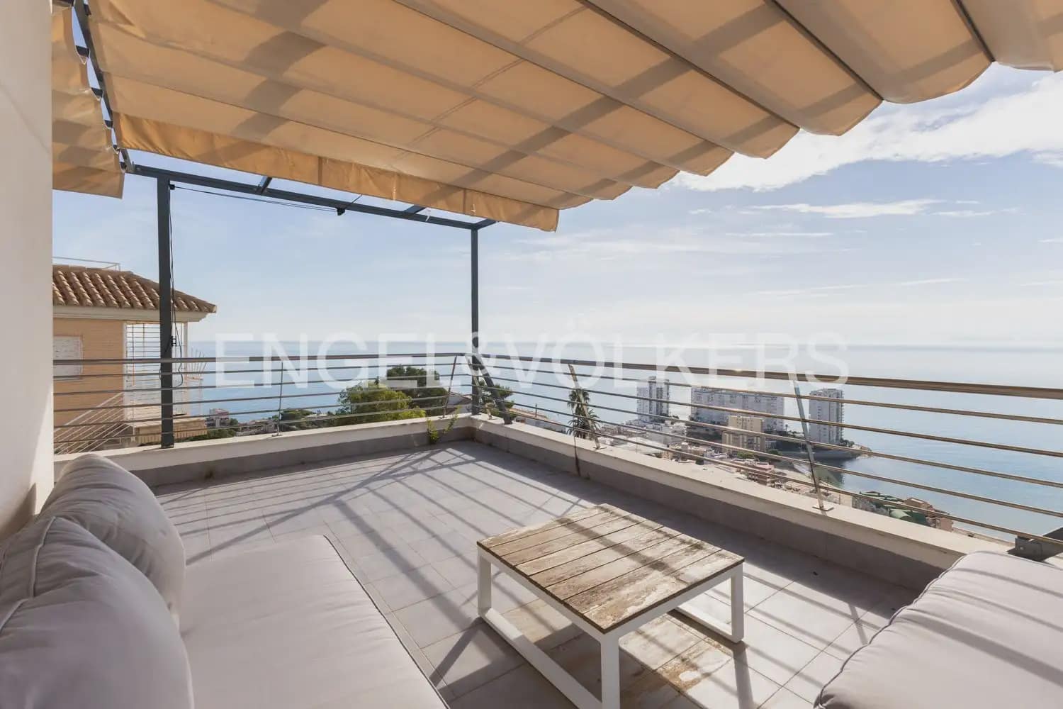 3 bedroom Flat for rent in Cullera with pool garage - € 2,400 (Ref: 10165232)