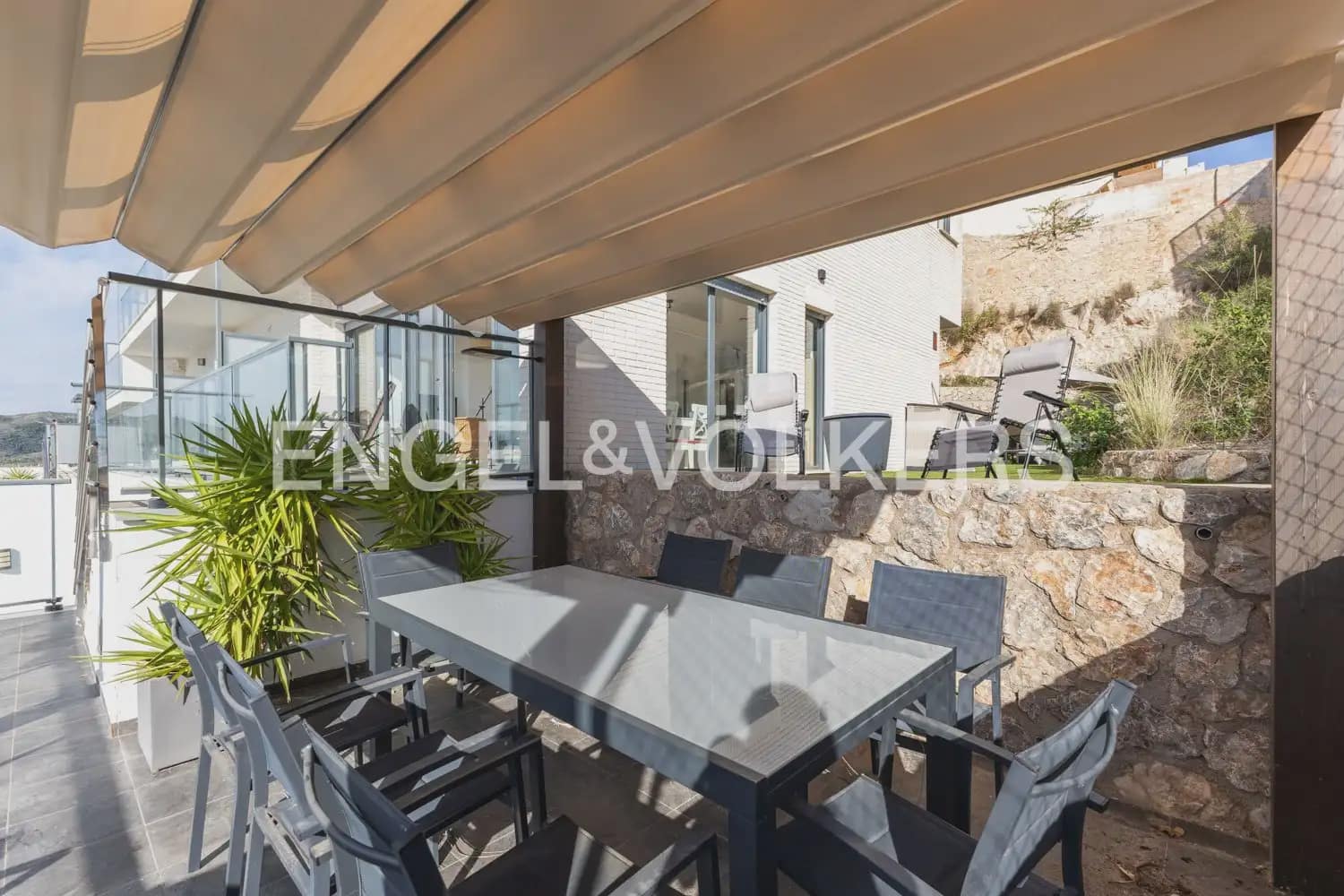 3 bedroom Flat for rent in Cullera with pool garage - € 2,400 (Ref: 10165232)