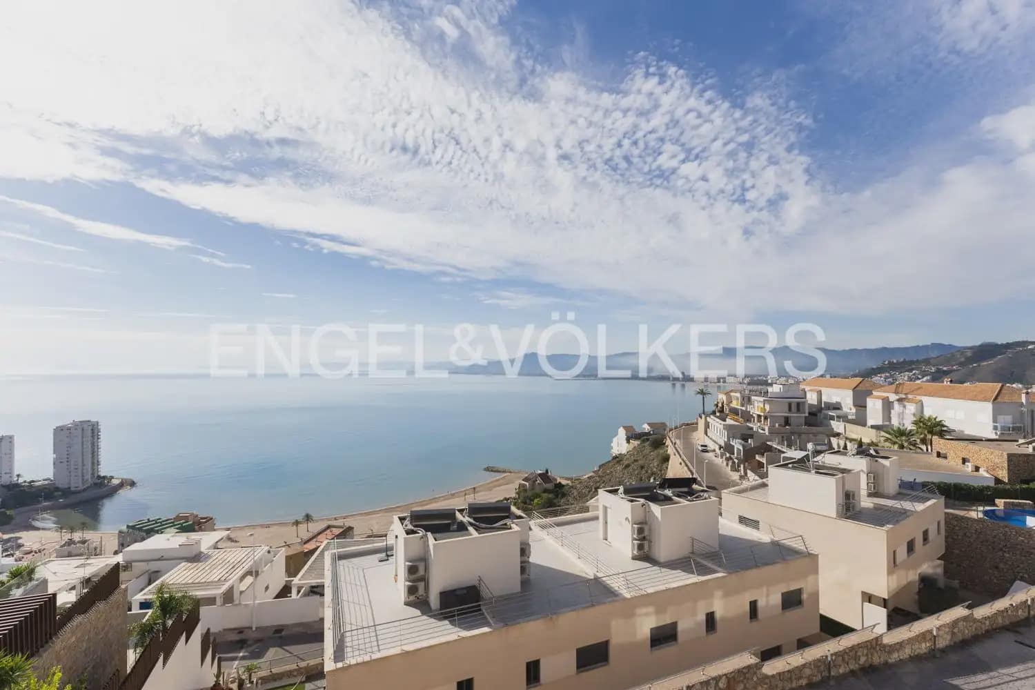 3 bedroom Flat for rent in Cullera with pool garage - € 2,400 (Ref: 10165232)