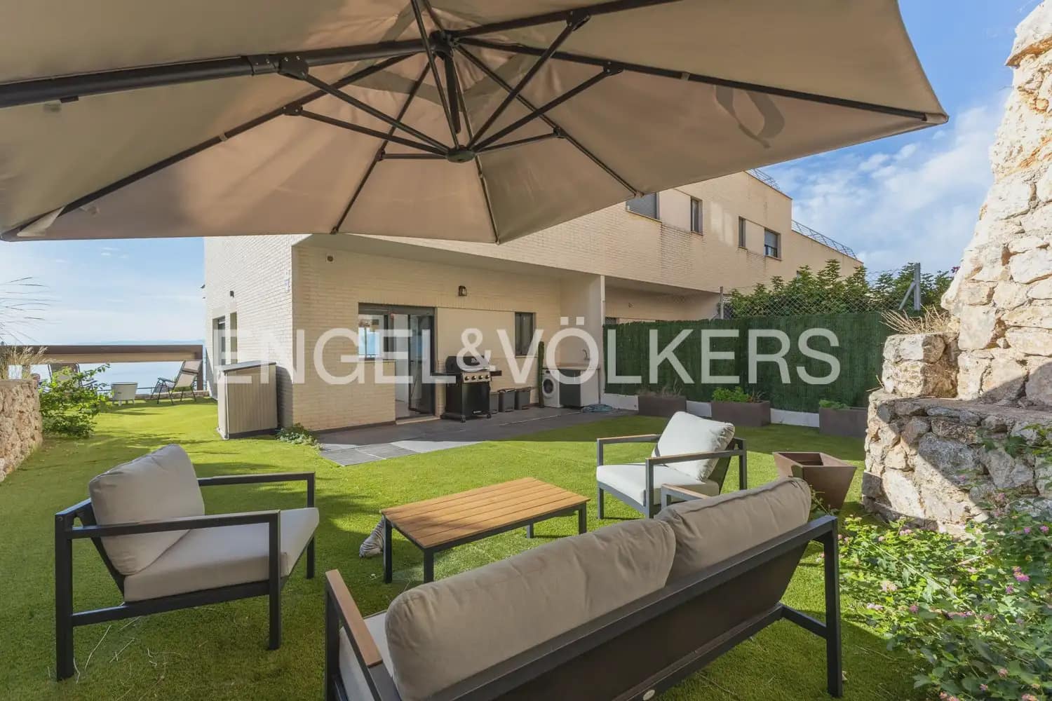 3 bedroom Flat for rent in Cullera with pool garage - € 2,400 (Ref: 10165232)