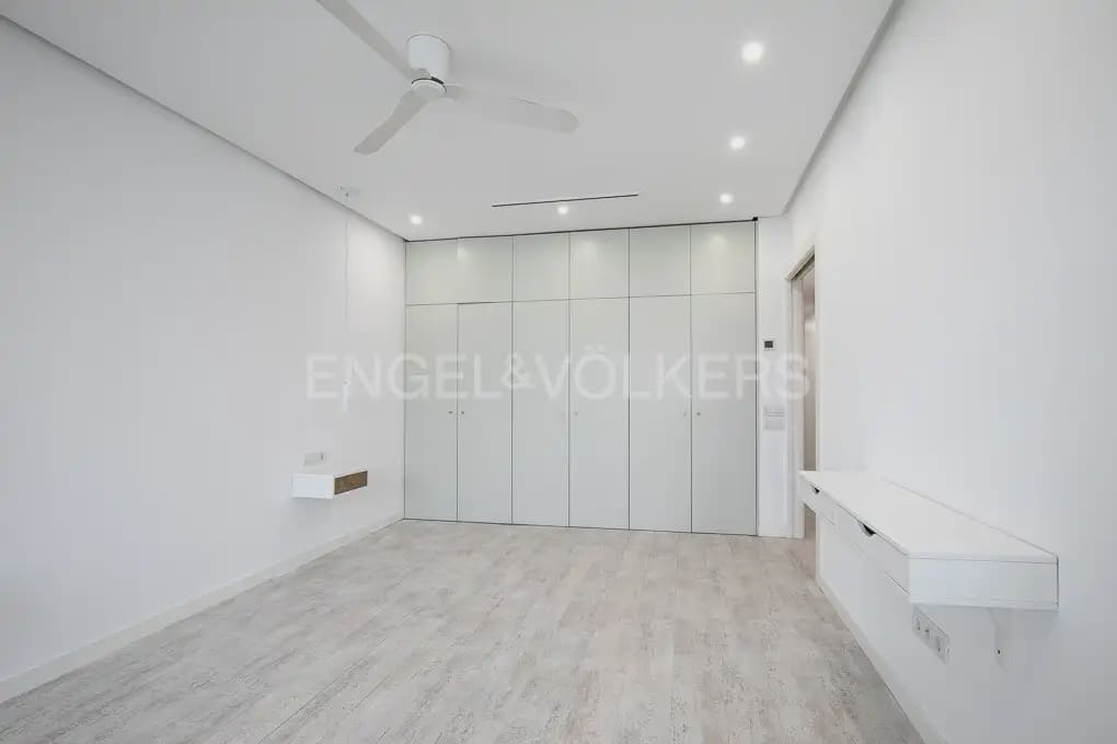 3 soveværelse Lejlighed til leje i Valencia by - € 1.800 (Ref: 10165233)