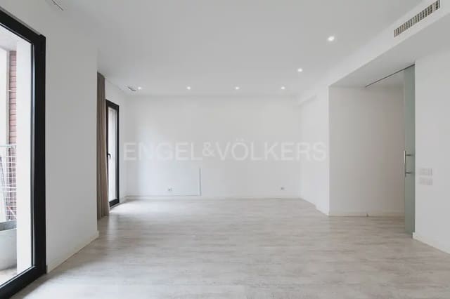 3 soveværelse Lejlighed til leje i Russafa, Valencia by - € 1.800 (Ref: 10165233)