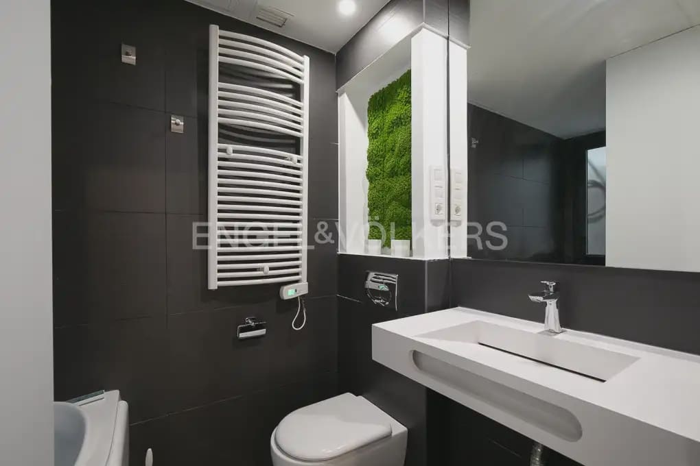 3 soveværelse Lejlighed til leje i Valencia by - € 1.800 (Ref: 10165233)