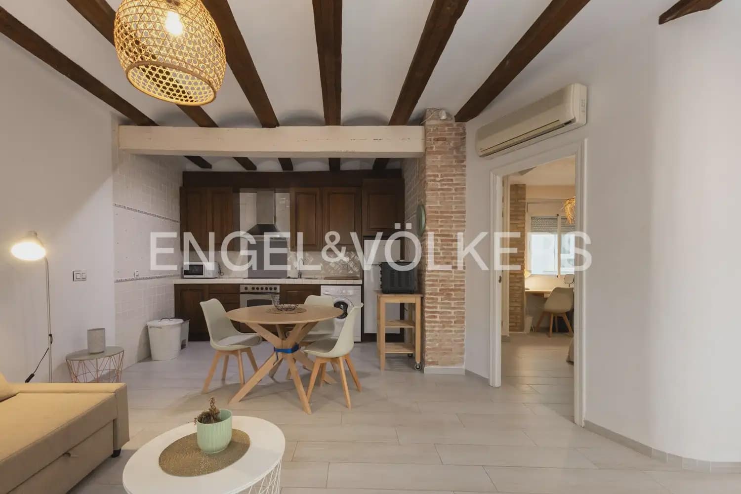 1 bedroom Flat for rent in Valencia city - € 1,150 (Ref: 10165234)
