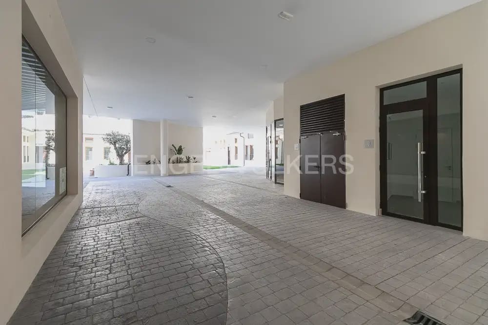 1 soveværelse Lejlighed til leje i Valencia by med garage - € 1.400 (Ref: 10165511)
