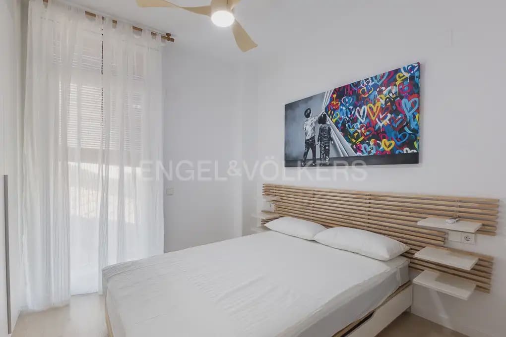 1 soveværelse Lejlighed til leje i Valencia by med garage - € 1.400 (Ref: 10165511)
