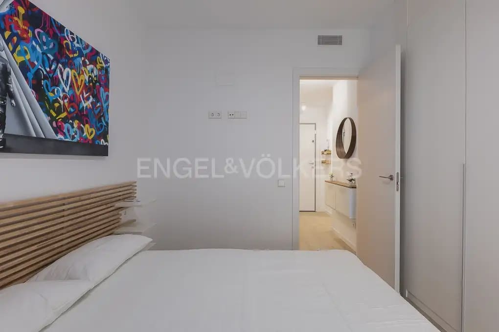 1 soveværelse Lejlighed til leje i Valencia by med garage - € 1.400 (Ref: 10165511)