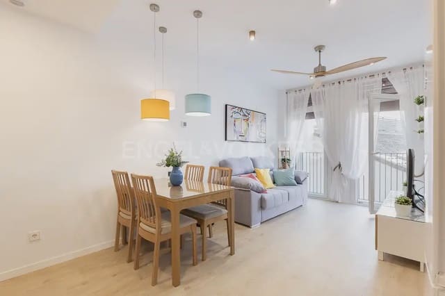 1 soveværelse Lejlighed til leje i El Carme, Valencia by med garage - € 1.400 (Ref: 10165511)